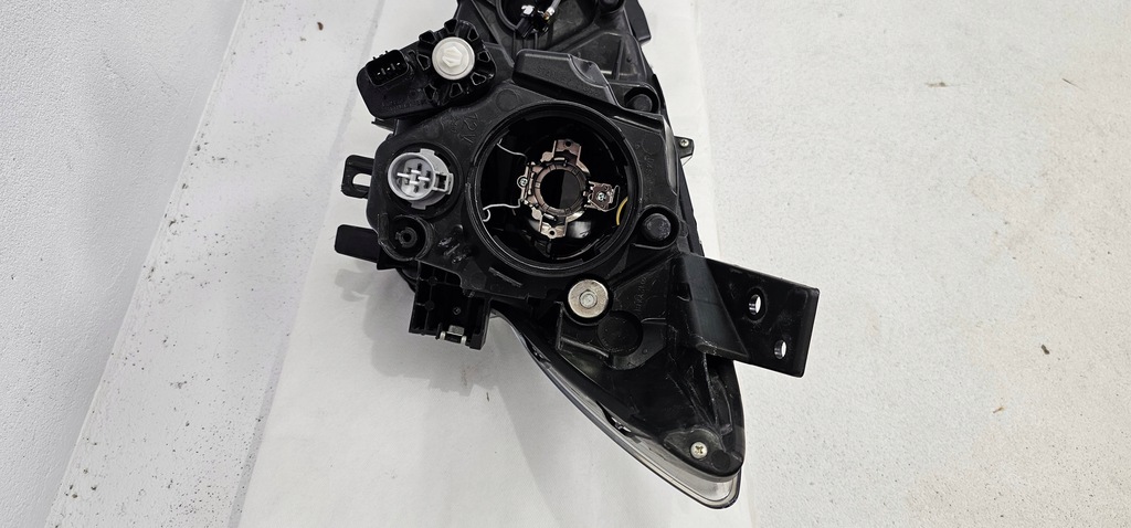 фото №6, Лампа правий перед передня mazda 3 bm 13-16