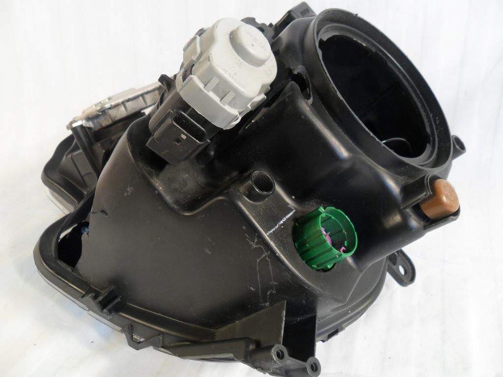 фото №14, Jeep cherokee v 68102856ai фара правий