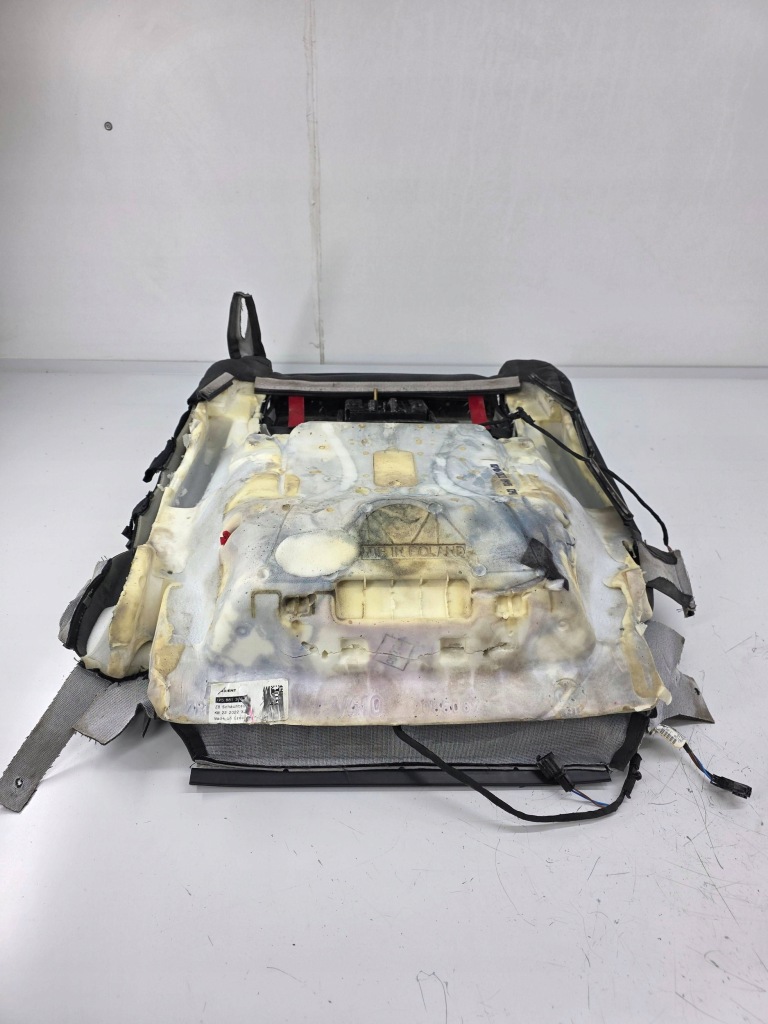 Каркас сиденье пассажира перед сторона правый  porsche macan 95b 7p5881376 с Разборки