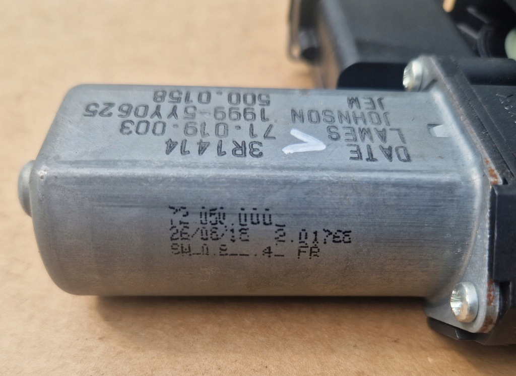 фото №5, Opel corsa e моторчик стекло правый перед 71019003