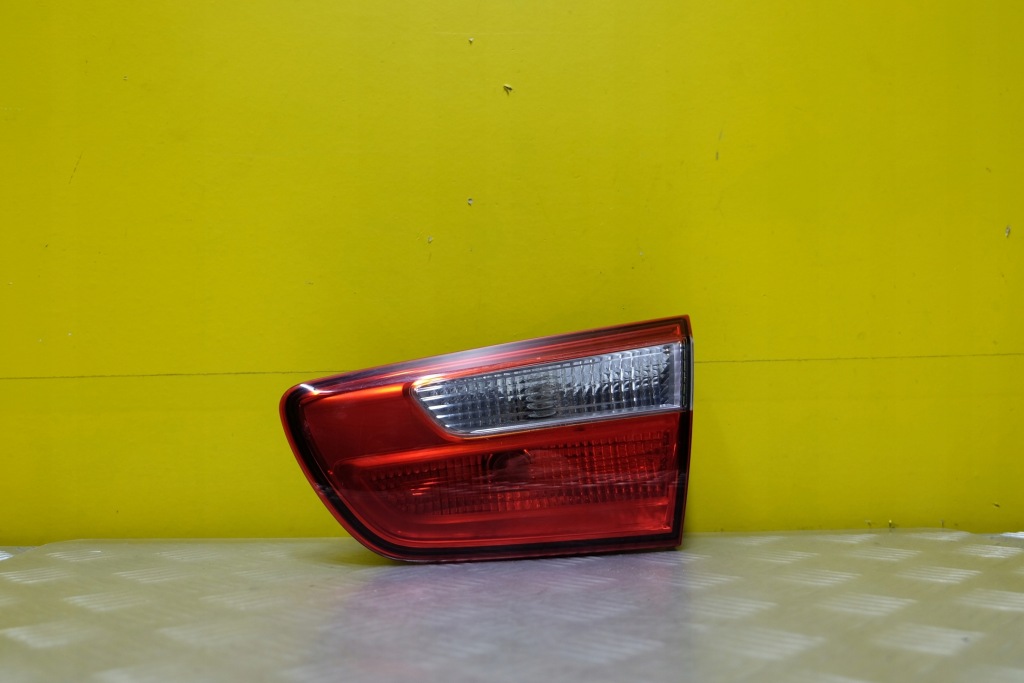 фото №1, Kia rio sedan 2012-2017 лампа задняя правая usa