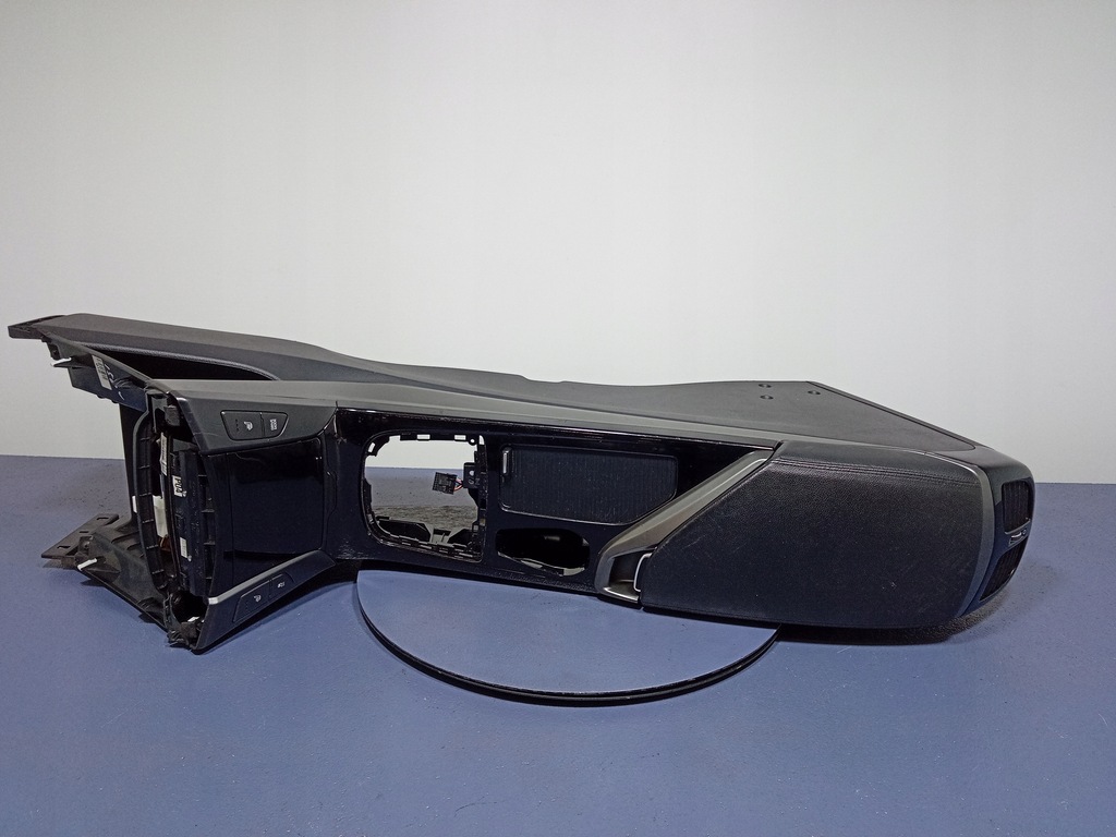 фото №6, Hyundai i40 туннель средний подлокотник