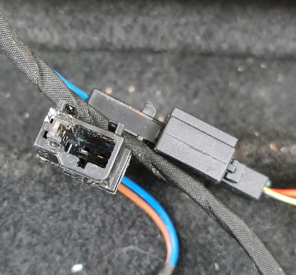 фото №6, Спинка сиденье левый задняя porsche cayenne ii 7p5