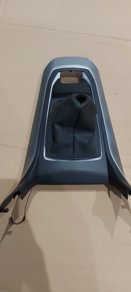 фото №8, Peugeot 308 ii t9 чехол рамка туннель хром