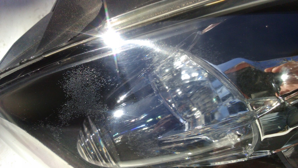 фото №10, Toyota aygo i лампа левая перед 05-14r.