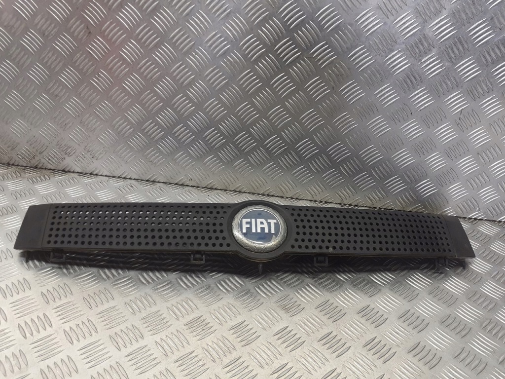 фото №1, Решётка радиатора решётка радиатора решётка радиатора fiat panda ii 1.1 735314236