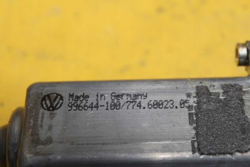 фото №7, Моторчик скло правий задня seat altea 5p0839402