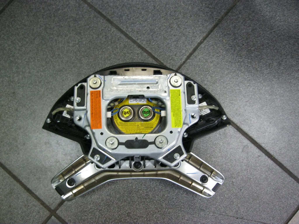 фото №7, Приборная панель консоль подушка безопасности mercedes r-klasa w251