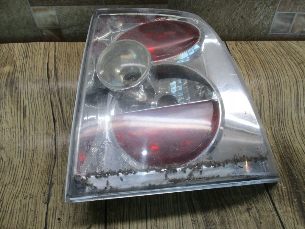 фото №1, Vw passat b5 96-00r. sedan лампа задняя правая lexus тюнинг