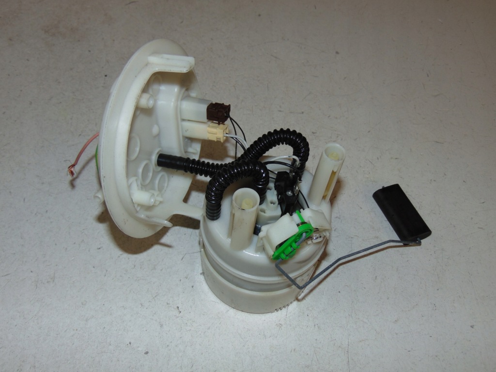 фото №1, Помпа пального peugeot 308 1.6 vti