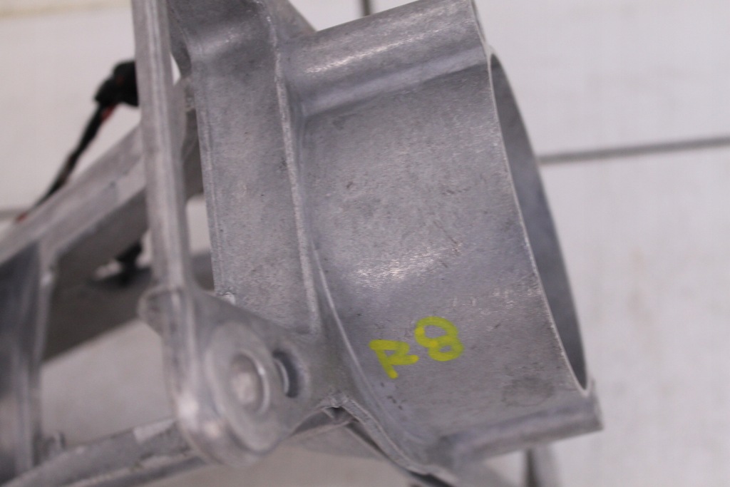 фото №8, Педаль гальма audi r8 4s2723031c 4f0945459b