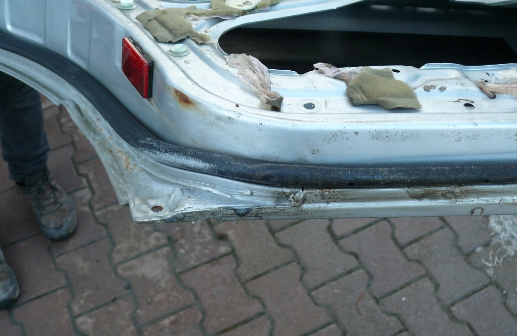 Дверей ліве задні mercedes s-klasa w140 744h Доставка