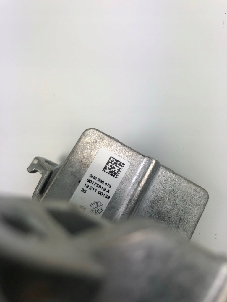 фото №4, Преобразователь модуль led vw golf viii 5h0998478