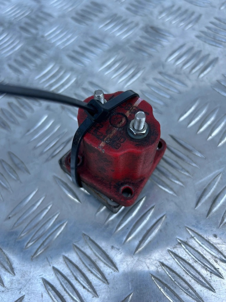 Клапан топлива scania 4 Оригинал