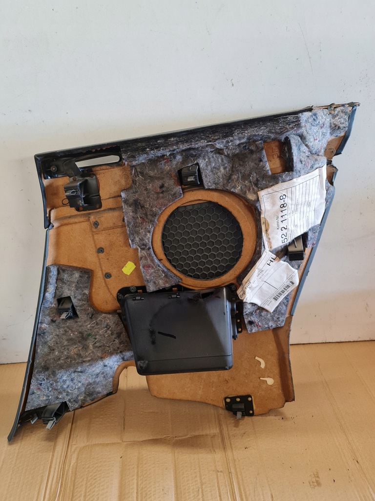 фото №11, Обшивка левый задняя audi tt 8n siwy 8n8867035d