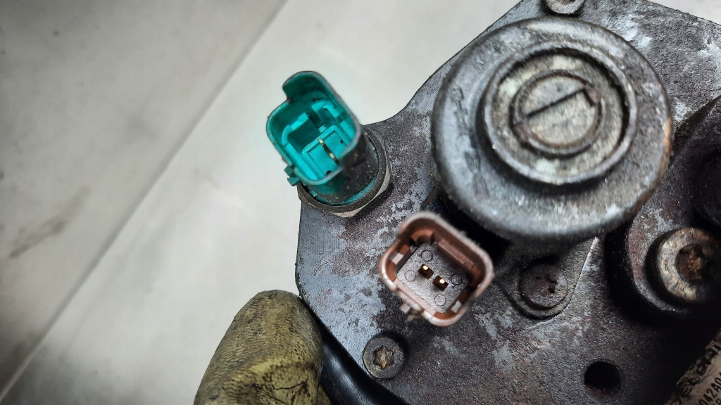 фото №6, Насос впрыскная 8200057225 renault megane scenic ii kangoo 1.5 dci