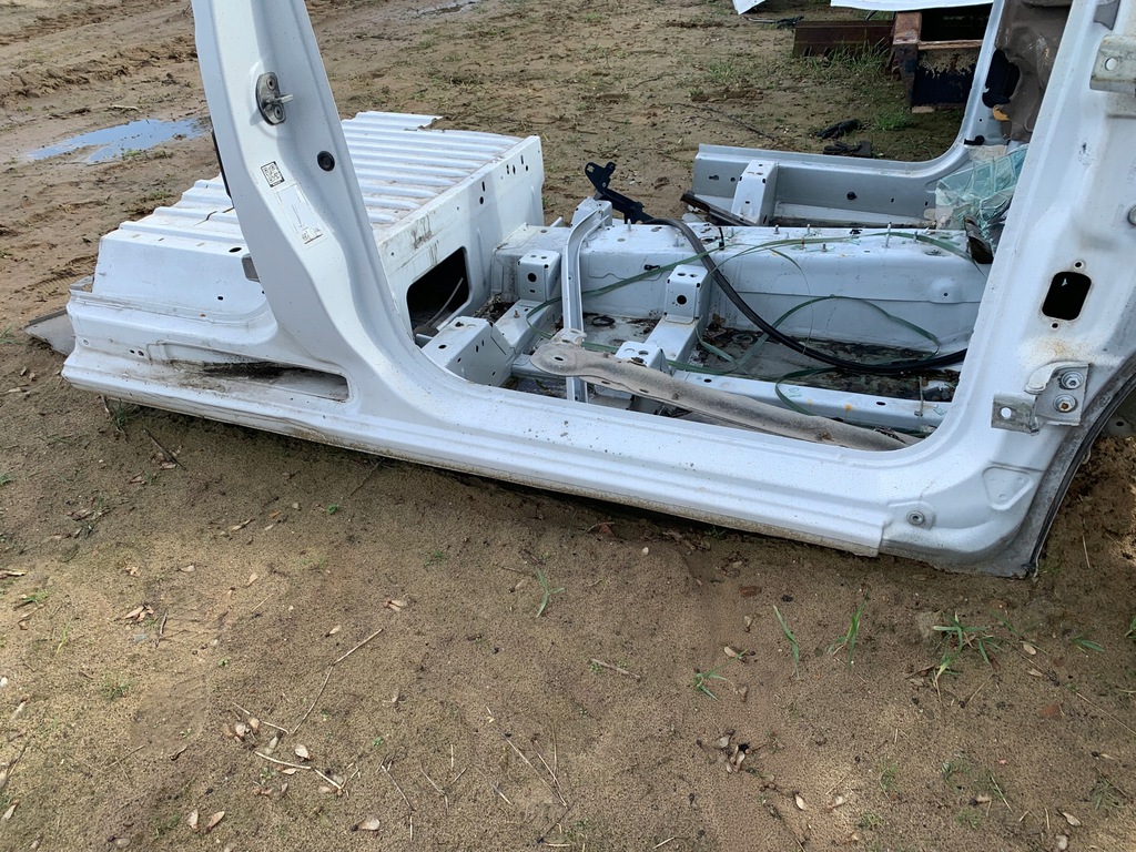 фото №3, Поріг правий блок двигуна kangoo iii citan renault