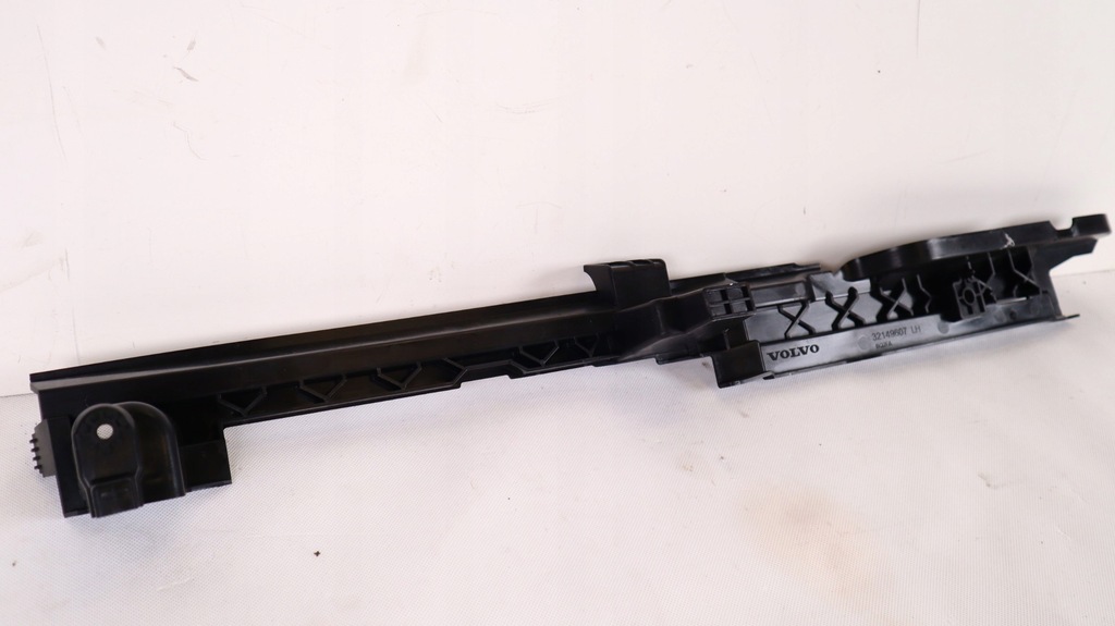 фото №5, Volvo xc60 ii напрямна напрямна багажника ліва 32149607