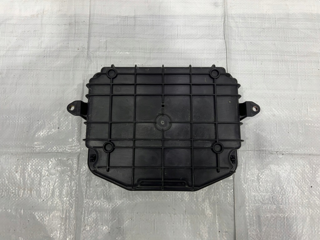 фото №4, Maserati granturismo корпус коробка предохранителей