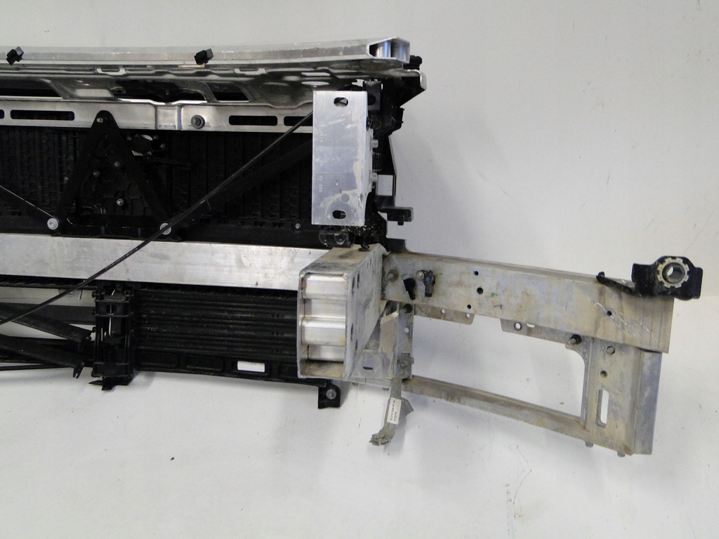 фото №15, Mercedes e w214 s214 214 pas передній підсилювач балка зона amg europa