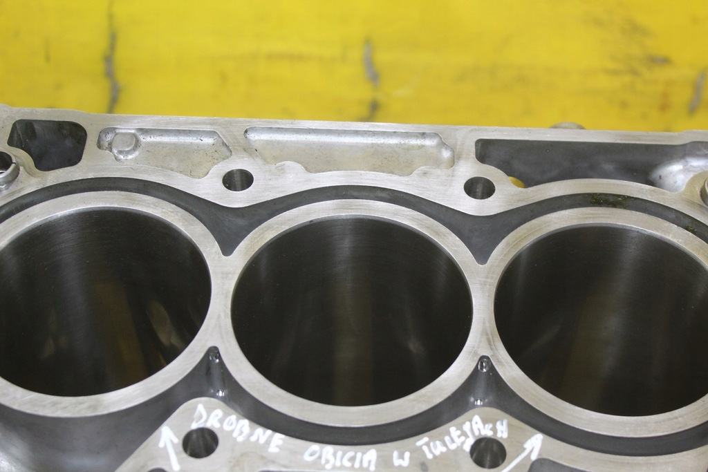 фото №5, Блок двигуна nissan x-trail t33 1.5 b kr15 025418a