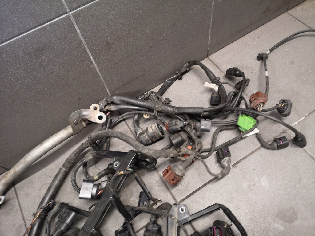 фото №8, Джгут двигуна audi a8 d3 6.0 w12 uk 4e2971713bc