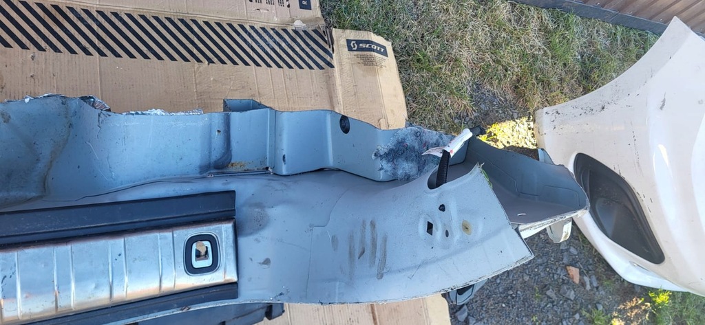 фото №5, Peugeot 2008 lift pas задняя задний kpl