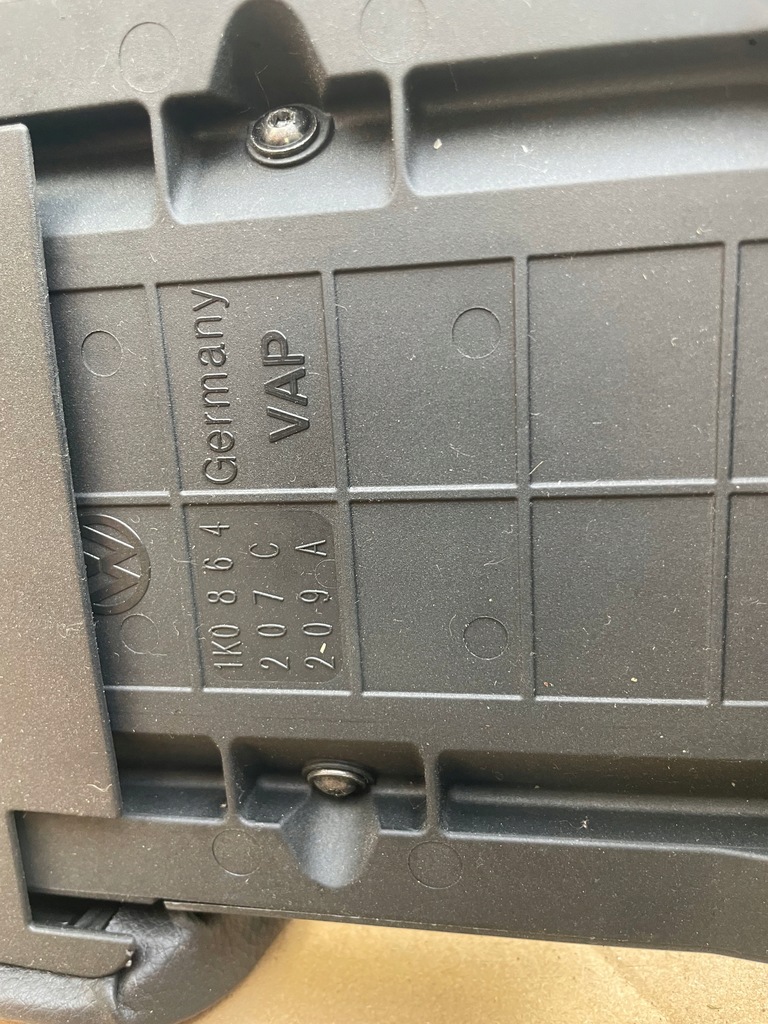 фото №6, Підлокітник 1k0864245 1k0864207 vw golf golf +