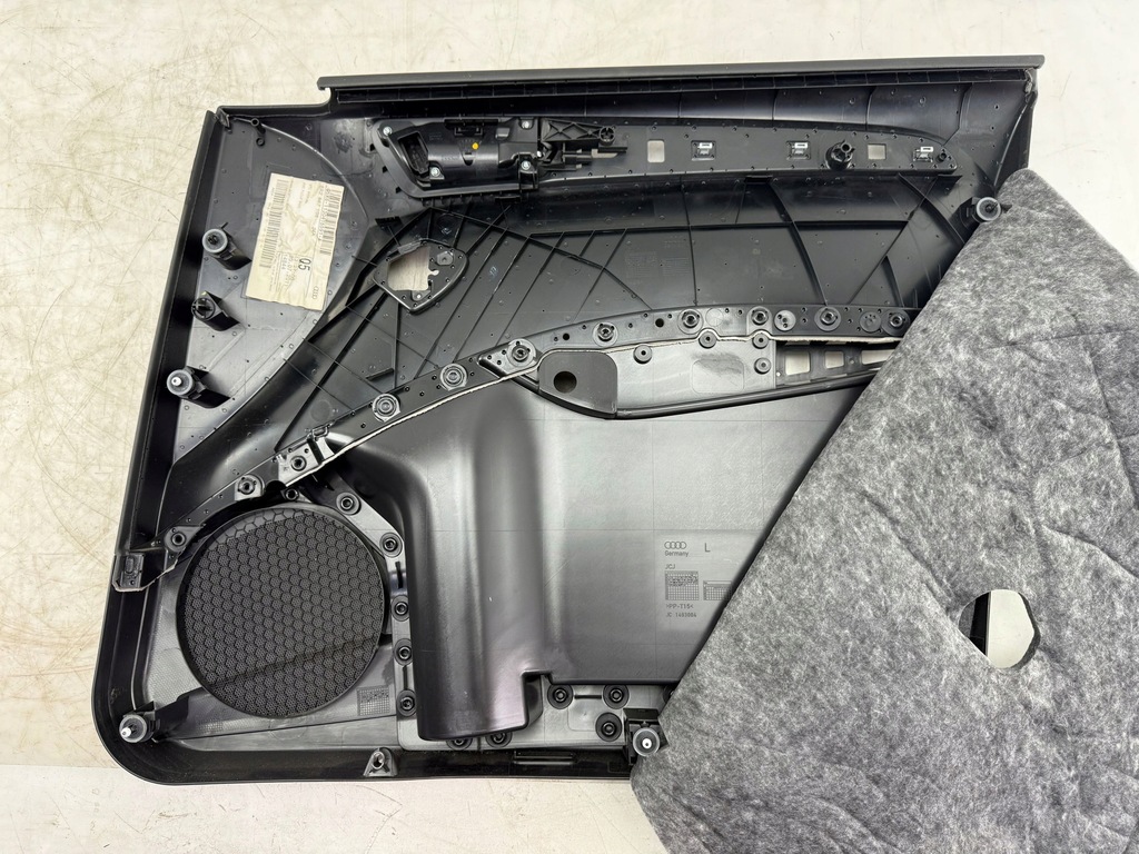 фото №8, Audi q5 sq5 2011 левая сторона обшивки / обшивка дверь передних