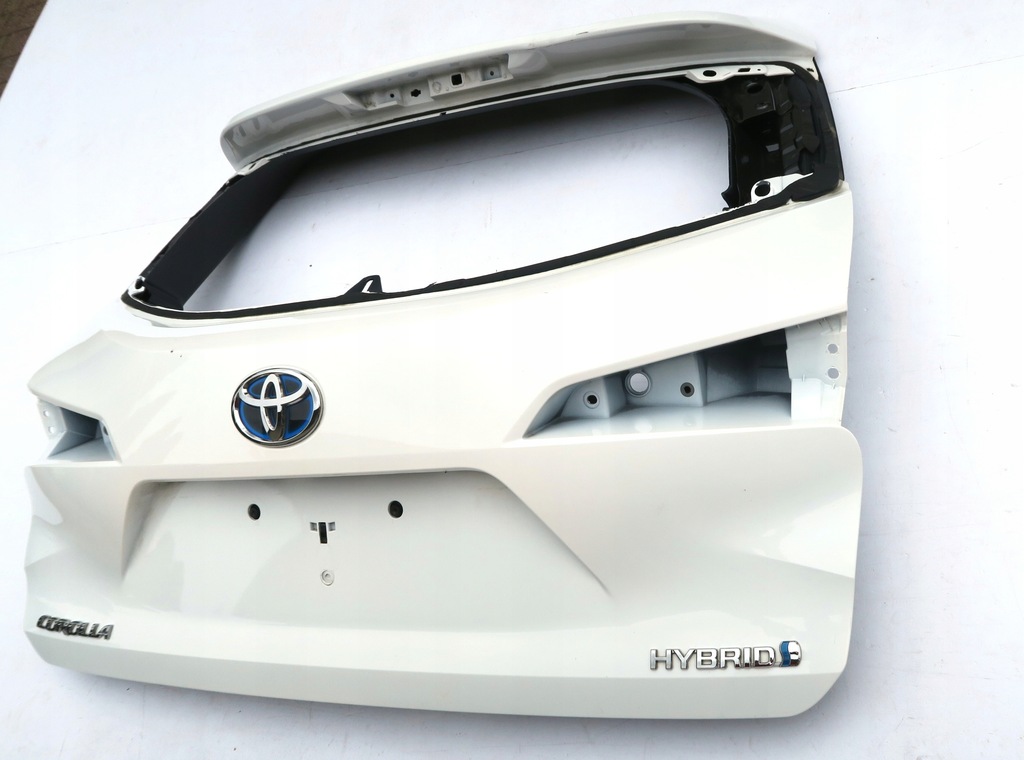 фото №14, Toyota corolla e21 kombi 2019 - крышка багажника бампер задняя оригинал оригинальный номер