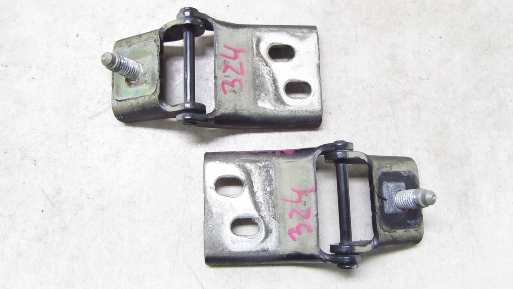 фото №1, Ford tourneo custom петля кришки багажника kpl 12-