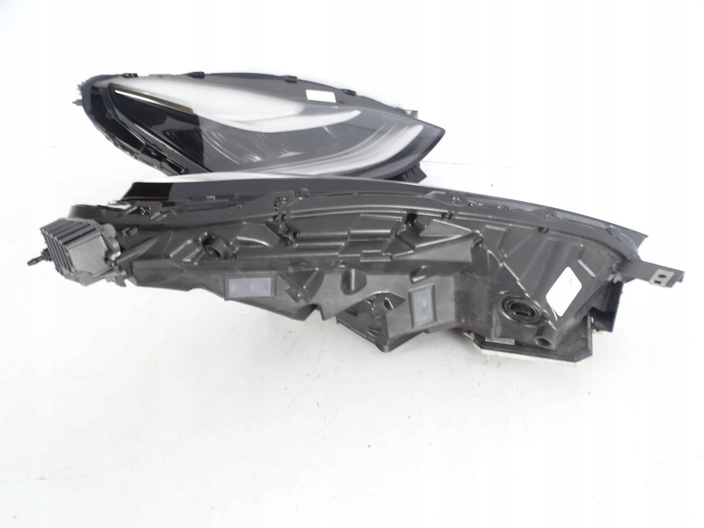 фото №4, Лампа перед передня ліва tesla 3 full led