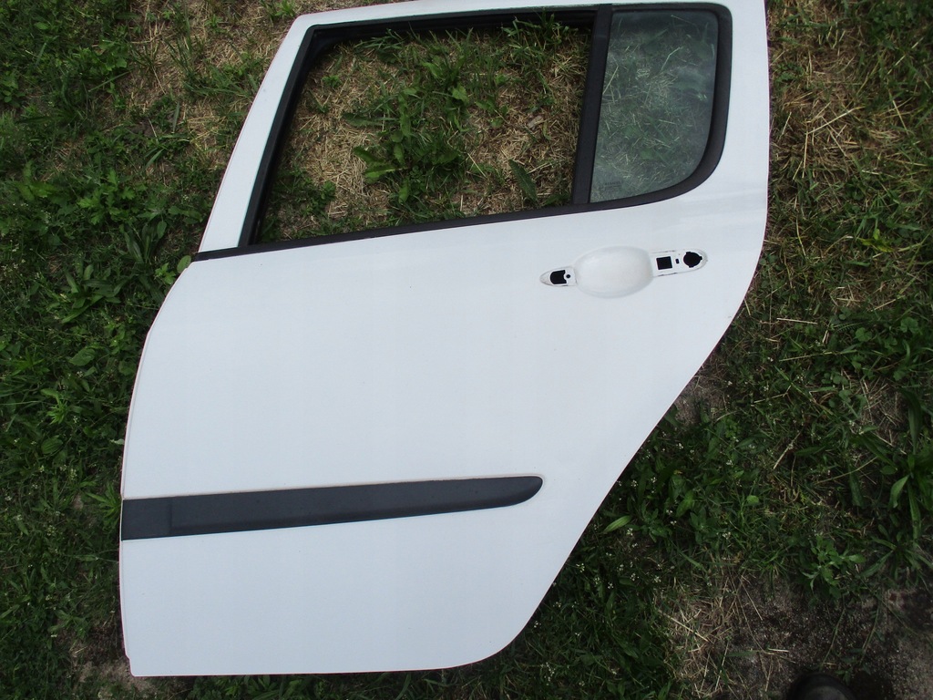 фото №1, Modus 2004-2008r-drzwi левая задние ov369 белый