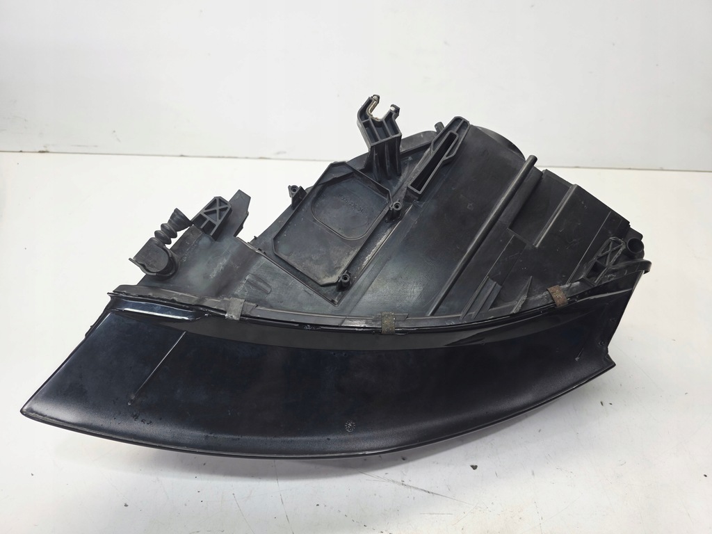 фото №13, Фара лампа правый перед bi ксенон led audi a4 b8 8k0941004c eu 63/25