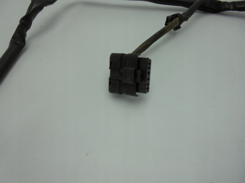 фото №5, Scania r электропроводка отопителя