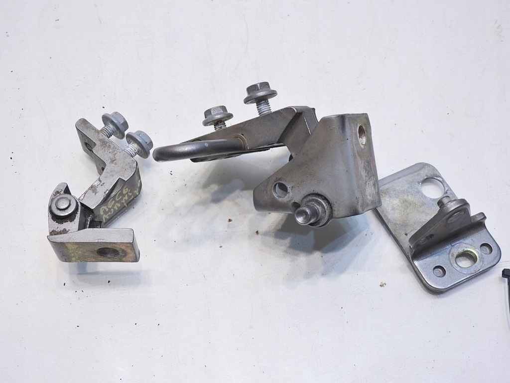 фото №5, Петля петли дверь левый задняя ly7q a6 c6 avant