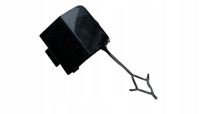 фото №1, Skoda kamiq заглушка бампера фаркоп задняя