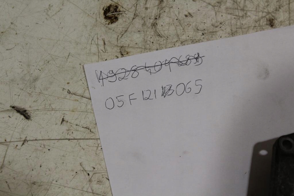 фото №7, Насос wody audi a5 8t 3.0 05f1213065