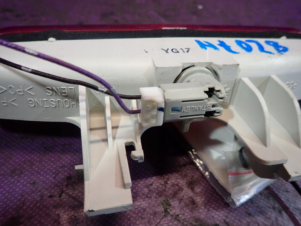 фото №4, Mazda 3 ii bl 08- лампа стоп-сигнал światłio стоп p3591