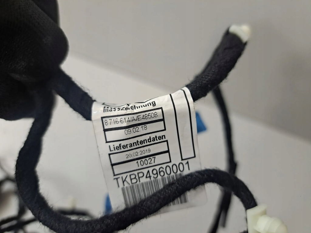 фото №14, Bmw 8 g14 2019 левая сторона проводка трубопровод