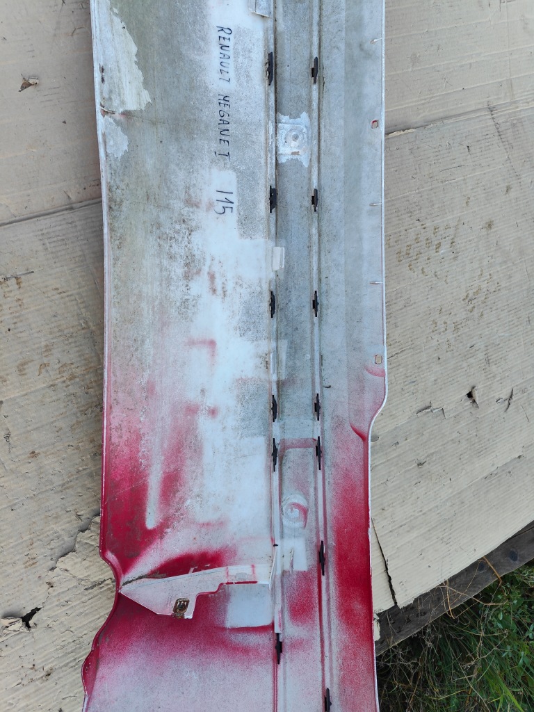 Бампер задний renault megane i 95-02 7700427579 Оригинал