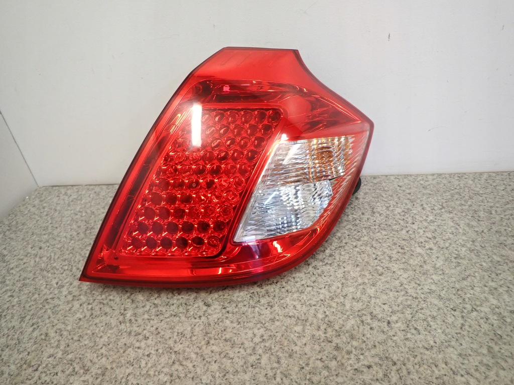 фото №1, Kia ceed хэтчбек 10-12 лампа задняя правая