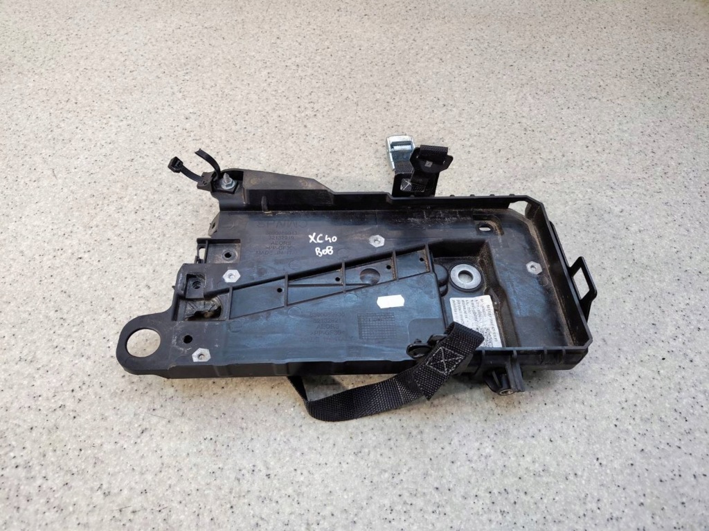 фото №1, Основа корпус акумулятор 32132919 volvo xc40