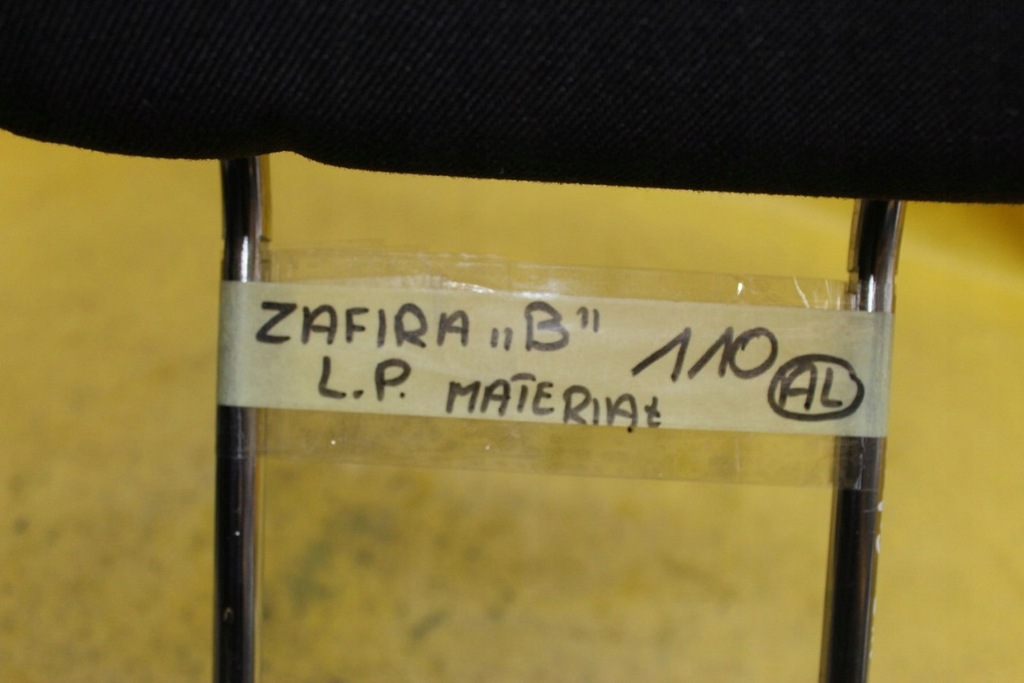 фото №5, Подголовник сиденье левый перед zafira b материал