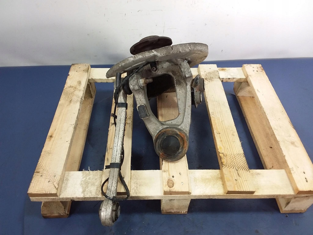 фото №7, Bmw x5 e70 поворотний кулак ліва задня ступиця 6770983