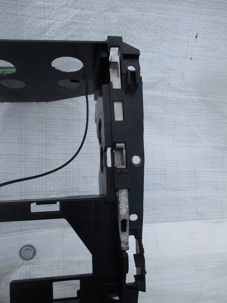 фото №4, Рамка панель каркас радио mercedes gl x164 ml