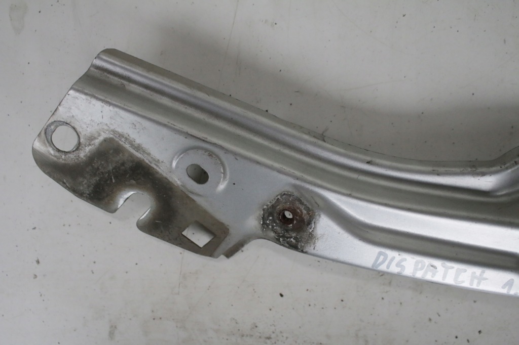 Держатель поперечина перед citroen jumpy dispatch Цена