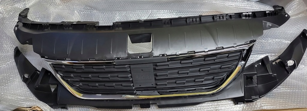 фото №1, Решётка радиатора решётка радиатора peugeot partner 18-