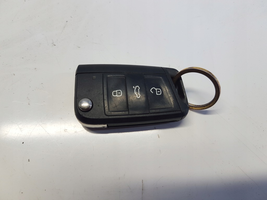 фото №1, Vw tiguan ii ключ складний ключ pilot 5g6959752c
