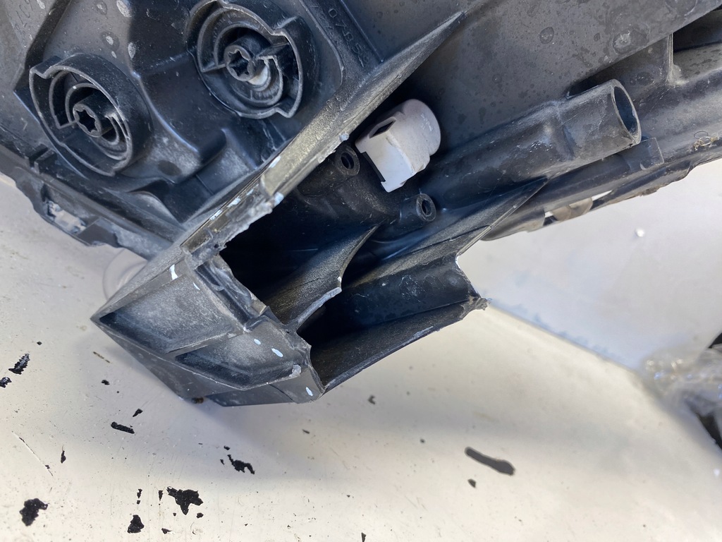 фото №15, Peugeot 3008 i лампа правий перед 89903245